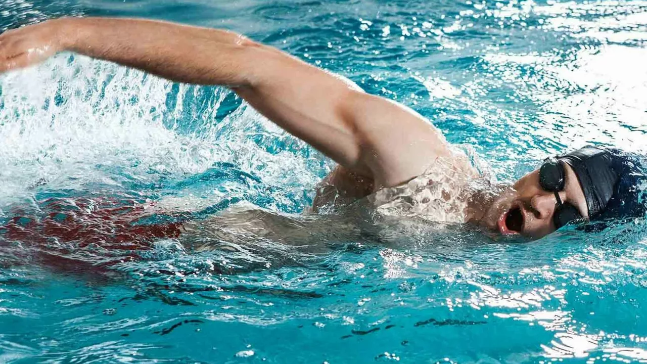 What are the benefits of breathing in swimming?